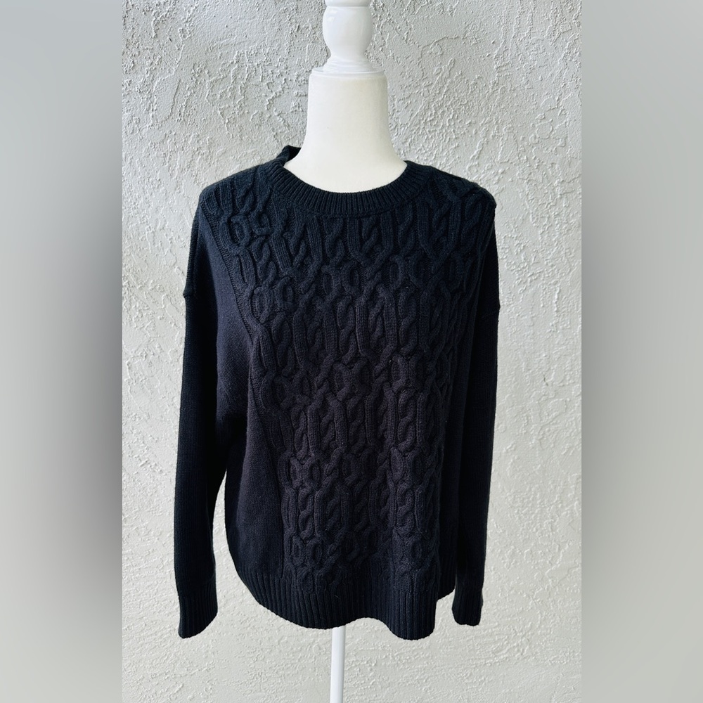 Tommy Hilfiger Sweater Cable Knit Black Crew Long Sleeve Neck Textured Design M